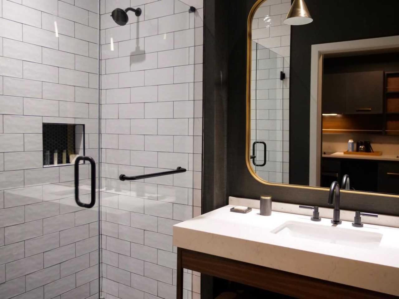 The Blake Hotel New Haven Extérieur photo